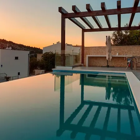 Hideaway Am Villa Razanj